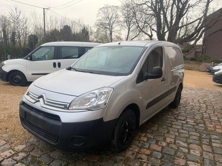 CITROEN BERLINGO 1600 HDI 90cv UTILITAIRE 3 PL GARANTIE 1AN, Autos, Camionnettes & Utilitaires, Particulier, ABS, Airbags, Air conditionné