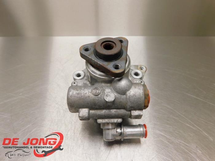 Stuurbekrachtiging Pomp van een Landrover Freelander, Auto-onderdelen, Besturing, Land Rover, Gebruikt, 3 maanden garantie, Ophalen of Verzenden