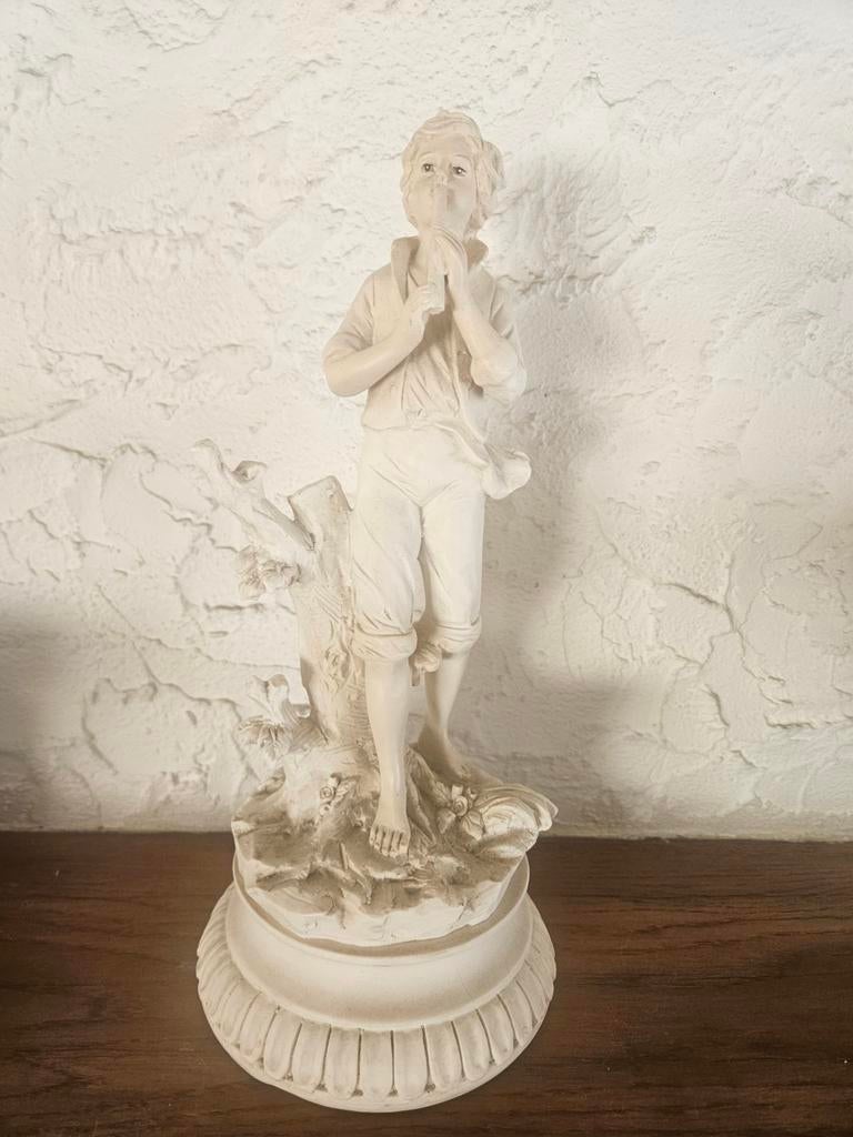 Belle statue, bon état, Collections, Statues & Figurines, Enlèvement