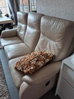 Lederen salon, Ophalen