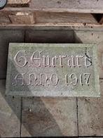 Gegraveerde steen mede oprichter krüger eeklo 2927, Antiek en Kunst, Ophalen of Verzenden