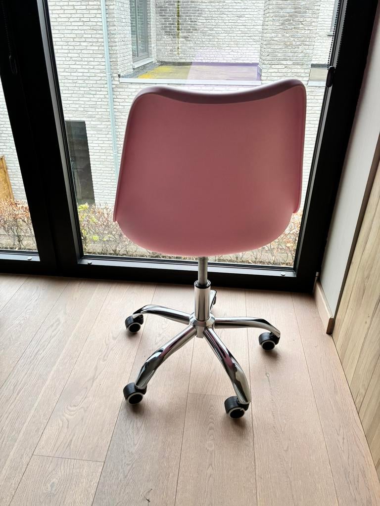 Roze kinder stoel, Ophalen, Zo goed als nieuw, Roze, Bureaustoel