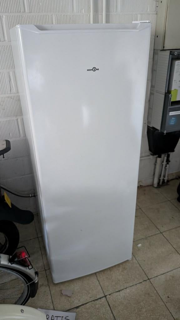 High one frigo, Ophalen