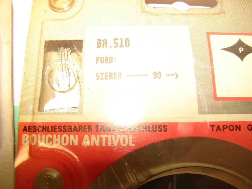 FORD SIERRA 1990 OLDTIMERS Bouchon réservoir à clés neuf, Enlèvement