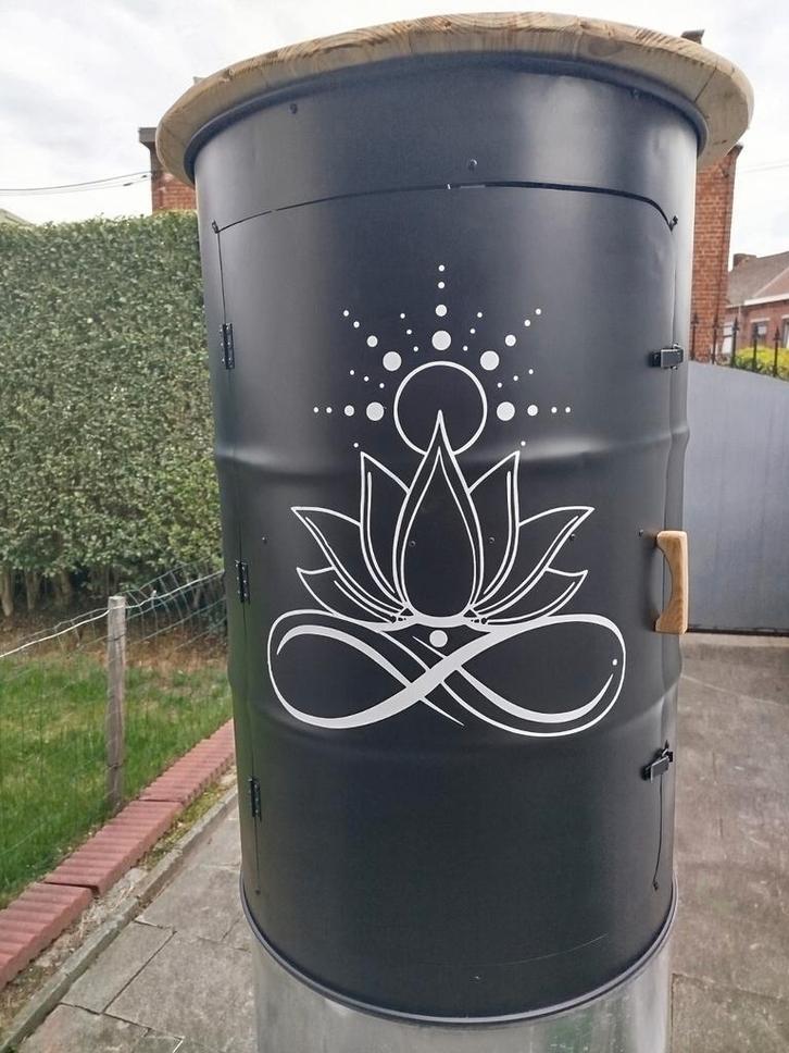 Bar , mange debout, tonneau à pellets, Huis en Inrichting, Woonaccessoires | Wanddecoraties