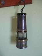 Lampe de mineur, Enlèvement