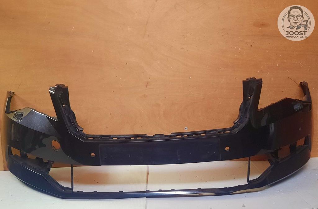 Voorbumper orgineel Skoda Superb 2015-2019 PDC KLS 3V0807221, Gebruikt, Voor, Herkomst onderdeel bekend, Ophalen of Verzenden
