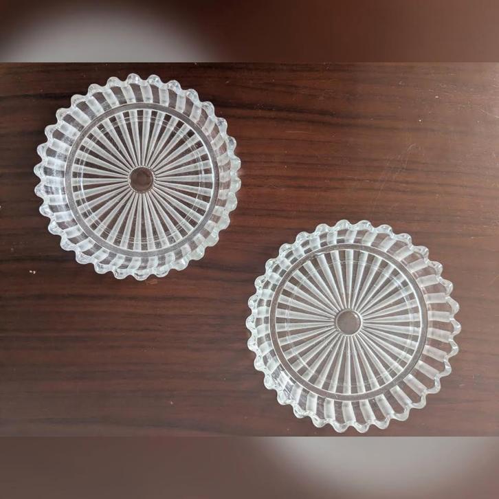 Paar onderzetters/kopjes van Baccarat-kristallen, Antiek en Kunst, Antiek | Glaswerk en Kristal, Ophalen