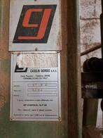 Raam en deurpers en panelen persen, Ophalen