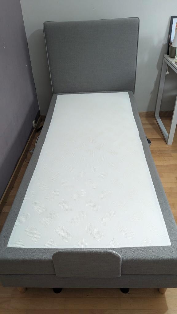 Beka elektrisch bed, Huis en Inrichting, Slaapkamer | Boxsprings, Zo goed als nieuw, 90 cm, 200 cm, Eenpersoons, Grijs, Ophalen