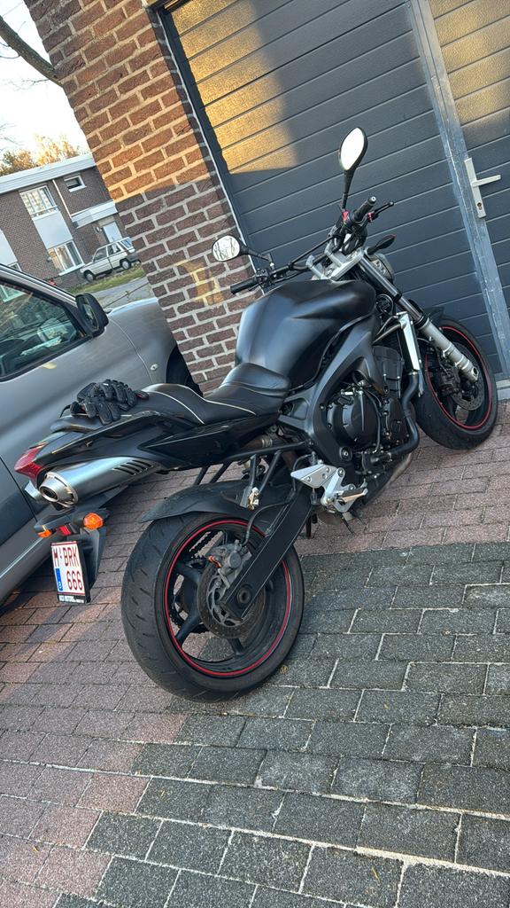 Yamaha FZ6 600cc 100PK, Particulier