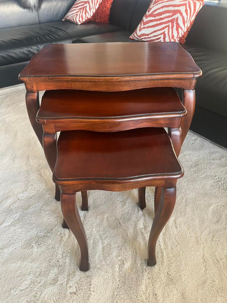 Drie bijzettafels, Antiek en Kunst, Ophalen