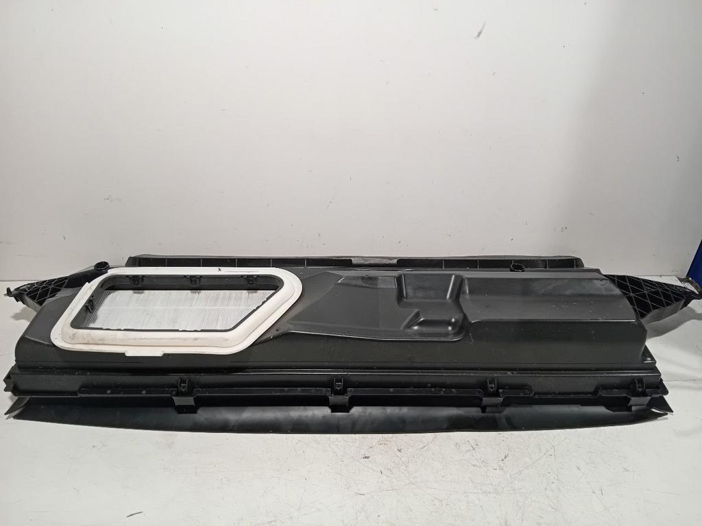 Plaatwerk diversen Tesla Model, Onderdelen@venauto.nl, Van der Ven Autorecycling B.V., Gebruikt, Ettenseweg 76, 4706 PB Roosendaal, The Netherlands