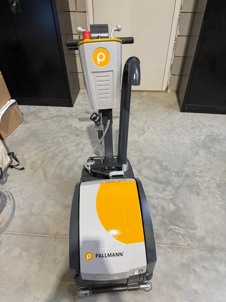 Splinternieuwe parket bandschuurmachine, Ophalen, Nieuw, Bandschuurmachine