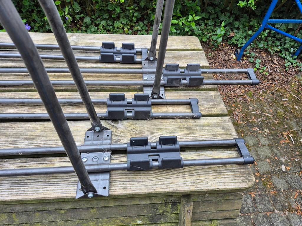 4 fietsdragers voor op het dak., Auto diversen, Fietsendragers, Ophalen, 3 fietsen of meer, Gebruikt, Dakdrager