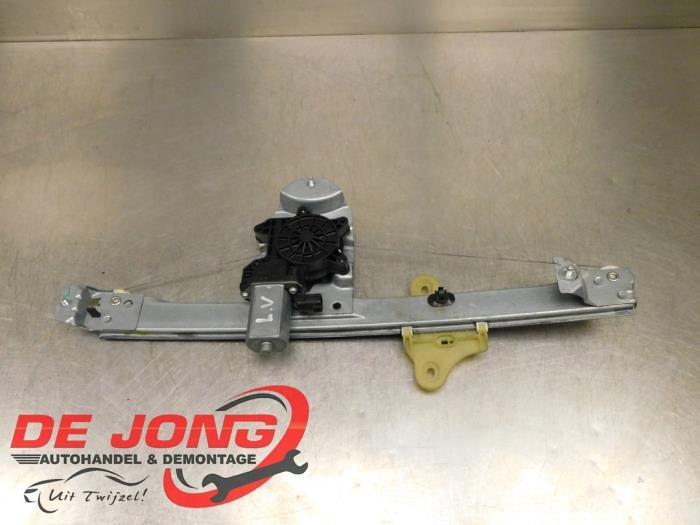 Mécanique vitre 4portes avant gauche d'un Renault Clio, Renault, -, 3 mois de garantie, Utilisé