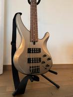 Yamaha TRBX304 active bass, Musique & Instruments, Instruments à corde | Guitares | Basses, Enlèvement, Comme neuf