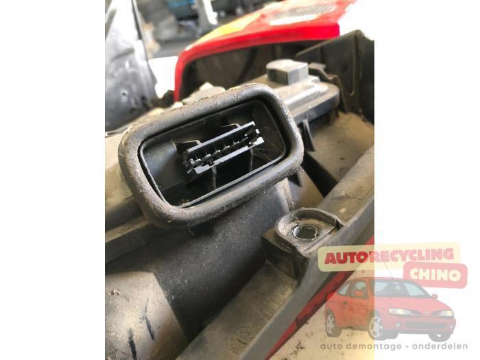 Feu arrière droit d'un Seat Arosa, Autos : Pièces & Accessoires, Éclairage, Seat, Utilisé, 3 mois de garantie, Enlèvement ou Envoi