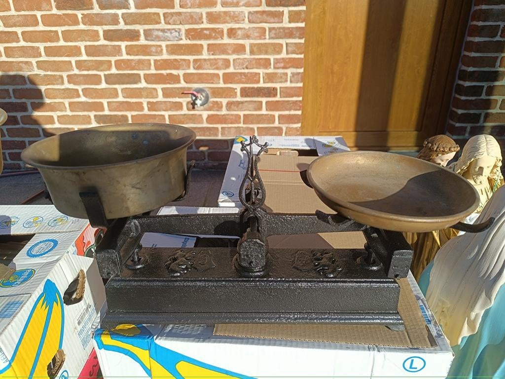 Ravissante balance de Roberval ancienne, Antiquités & Art, Enlèvement ou Envoi