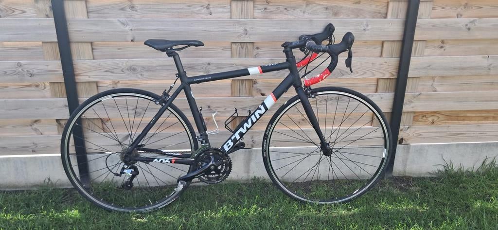 B-twin koers fiets, Ophalen