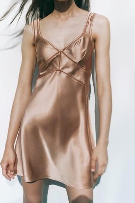 NEW Zara 92% mulberry silk slip dress, Vêtements | Femmes, Robes, Enlèvement ou Envoi, Neuf