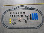 Lego trein onderdelen met spoorweg, motor en afstandbedining, Enlèvement ou Envoi, Utilisé, Briques en vrac, Lego