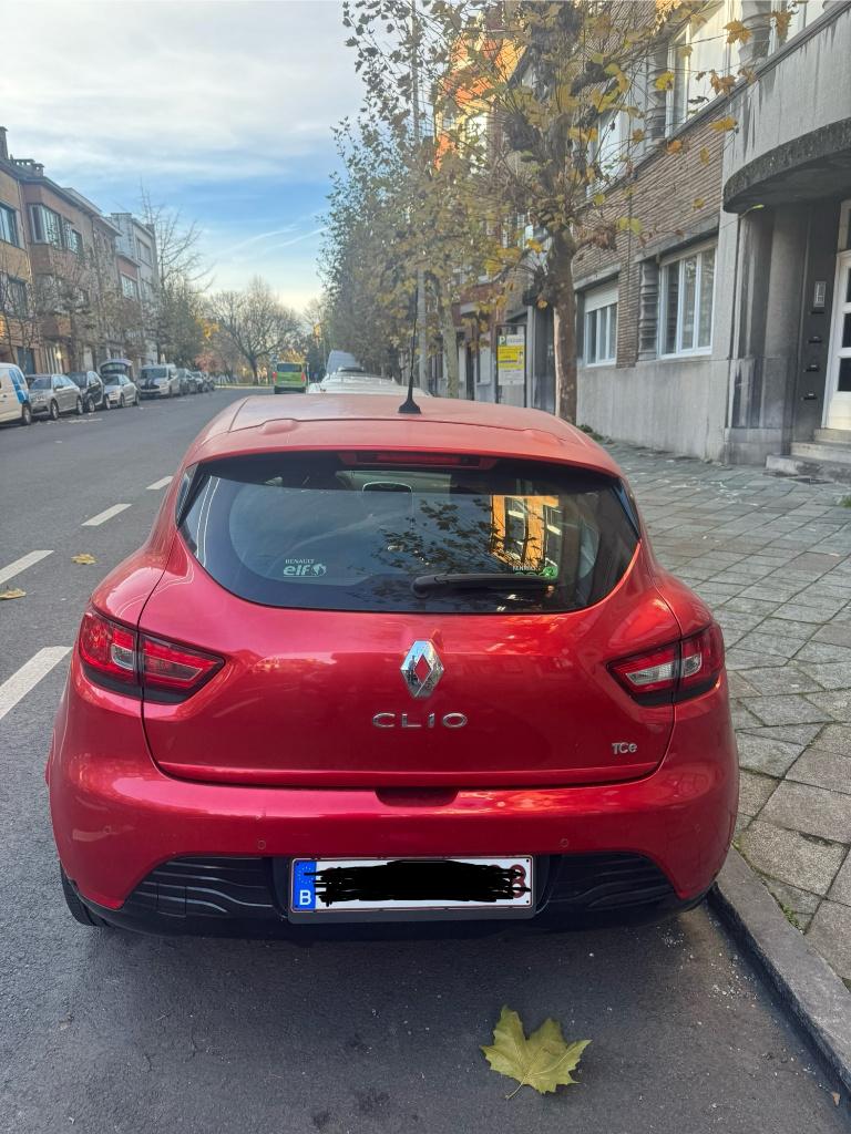 Clio 4 essence 0.9 TCE, Auto's, Renault, Particulier, Benzine, Euro 5, Handgeschakeld, Ophalen