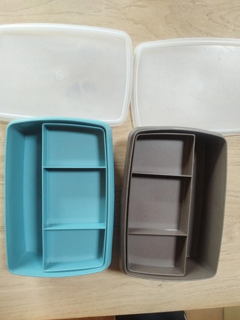 2 vintage tupperware