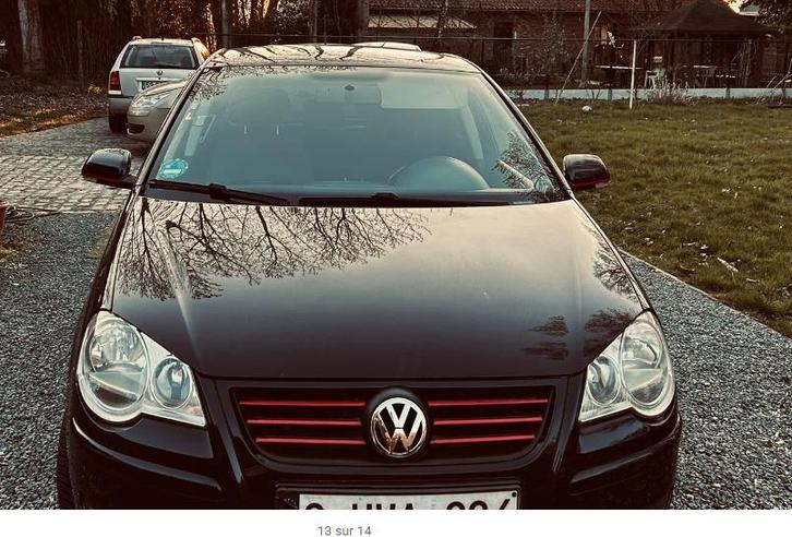 À vendre – Volkswagen Polo 2009 carplay et CNG 0465701292, Autos, Volkswagen, Particulier, Polo, Essence, Boîte manuelle, Noir
