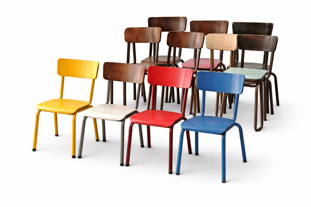 LOT DE 22 CHAISES D’ÉCOLIERS VINTAGE/ 80€ lot, Maison & Meubles, Chaises, Enlèvement ou Envoi, Comme neuf, Bois