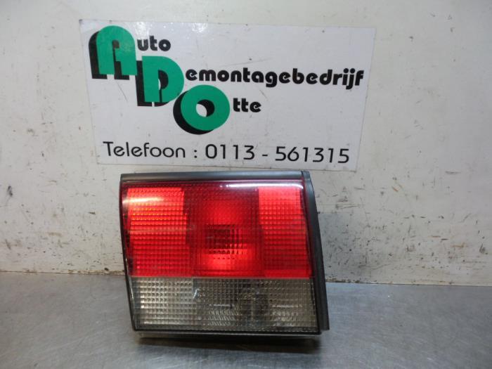 Achterlicht links van een Saab 900, Auto-onderdelen, Verlichting, Saab, Gebruikt, Ophalen of Verzenden
