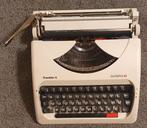 Machine à écrire vintage OLYMPIA TRAVELER C de 2004, Enlèvement ou Envoi, Comme neuf