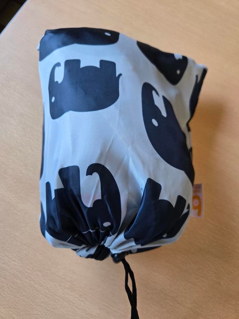 Regen  -en warmtedeken voor draagzak, Hobby & Loisirs créatifs, Costumes, Matériel de théâtre & Jeux de rôle, Enlèvement