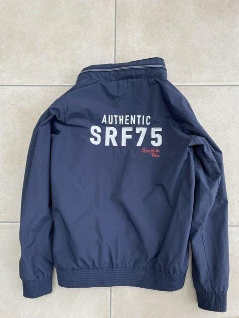 Marineblauwe jas met kap 170 perfecte staat, Kinderen en Baby's, Kinderkleding | Maat 170, Ophalen, Jas