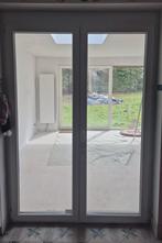 chassis porte-fenêtre
- réservé, Enlèvement