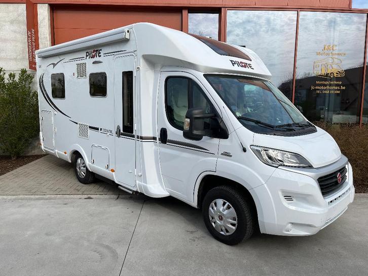 Camping-cars Pilote P656, Caravanes & Camping, Camping-cars, Entreprise, jusqu'à 4, Semi-intégral, Pilote, Fiat, Diesel, Boîte manuelle