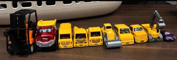 Set met 23 speelgoedauto’s, Kinderen en Baby's, Speelgoed |Speelgoedvoertuigen, Gebruikt, Ophalen of Verzenden