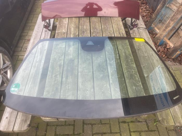 Pare-brise d'un Alfa Romeo Giulia, Autos : Pièces & Accessoires, -, 3 mois de garantie, Utilisé, Alfa Romeo