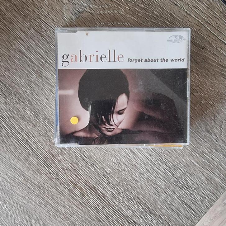 Maxi cd single : Gabrielle – Forget About The World, Cd's en Dvd's, Cd Singles, Gebruikt, Dance, 1 single, Maxi-single, Ophalen of Verzenden