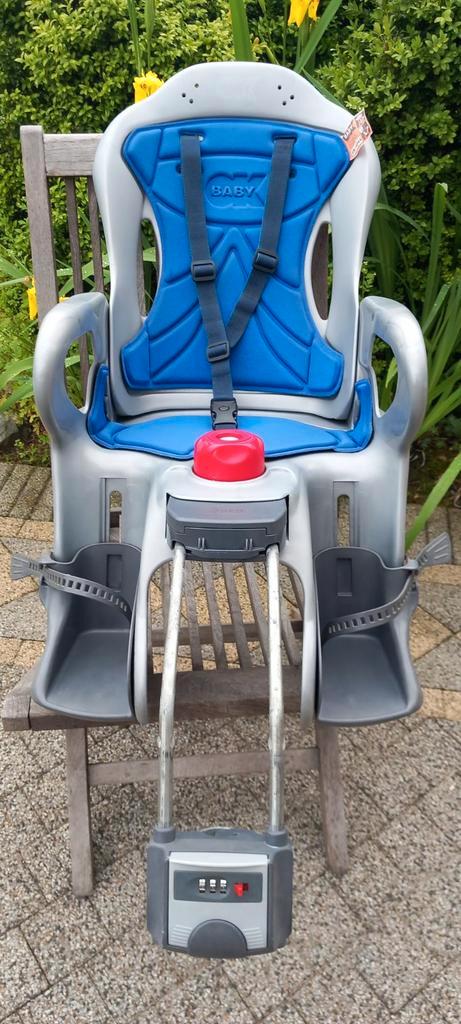 Fietsstoeltjes OKBABY met cijferslot, gordels en voetriemen, Fietsen en Brommers, Fietsaccessoires | Fietsstoeltjes, Zo goed als nieuw