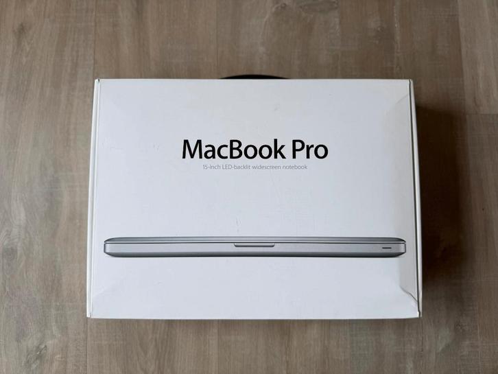 MacBook Pro 2008, Informatique & Logiciels, Apple Macbooks, Utilisé, MacBook, 15 pouces, 2 à 3 Ghz, 256 GB, 4 GB, Azerty, Enlèvement