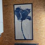 Ingelijste blauwe bloem, Enlèvement