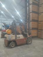 Heftruck Nissan 2.5 ton gas, Enlèvement, Chariot élévateur