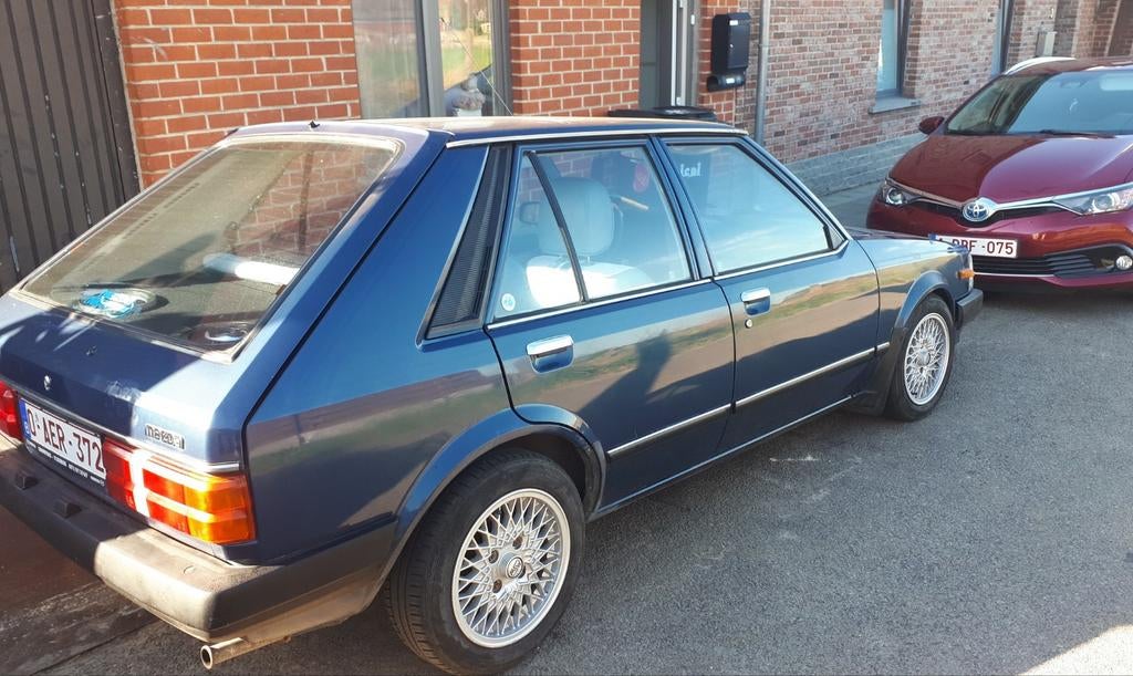 Mazda 323 BD 1.3 68CV 1983, Auto's, Mazda, Particulier, Overige bekleding, Te koop