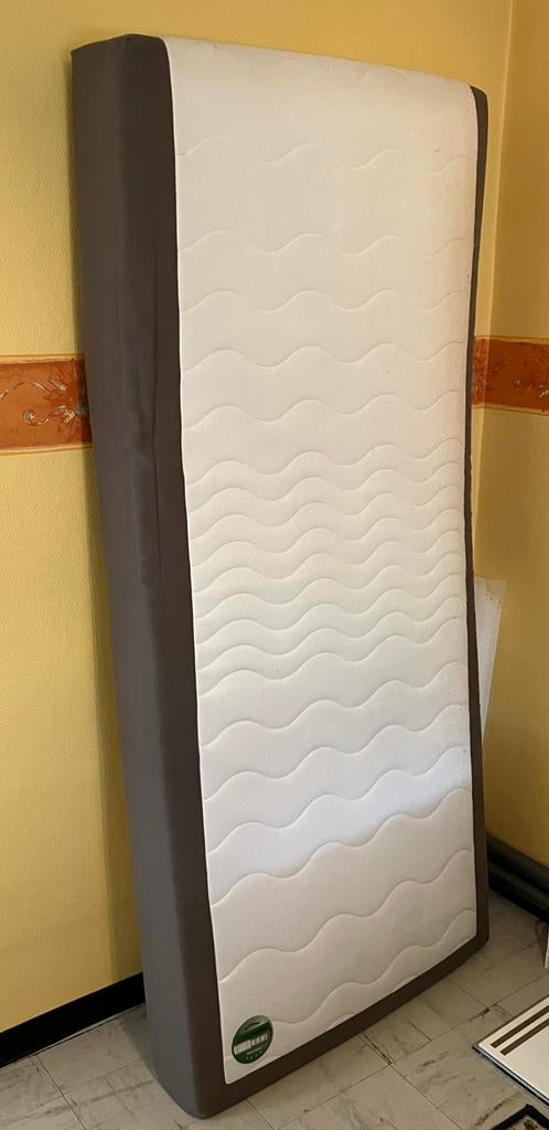 Éénpersoonsmatras met bonnelveren, Ophalen, 90 cm, Eenpersoons, Zo goed als nieuw