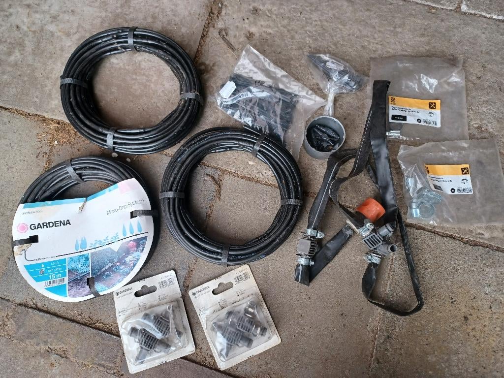 3 x Gardena druppelsysteem micro-drip met accessoires, Ophalen, Zo goed als nieuw