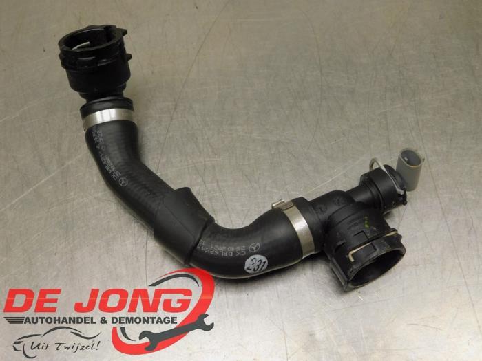 Tuyau radiateur d'un Mercedes Sprinter, 3 mois de garantie, Utilisé, -, -