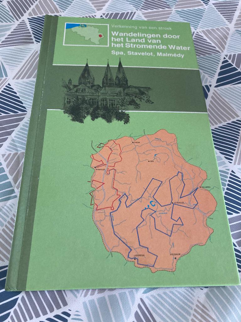 boek ardennenwandeling, Livres, Enlèvement, Utilisé, Jean-Michel Ugeux