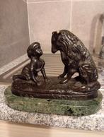 Statue en bronze « Tu ne peux pas parler ? », Enlèvement ou Envoi