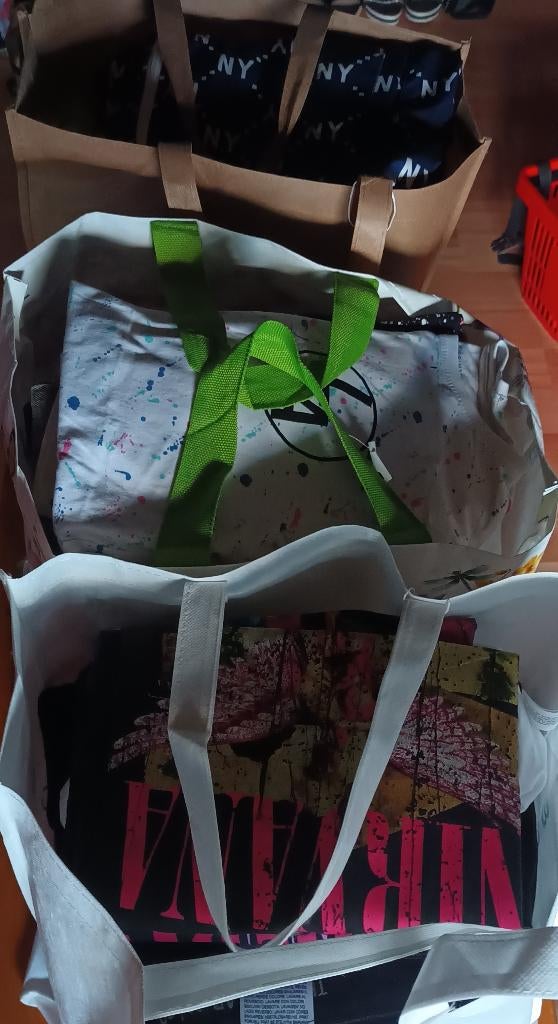 Lot vêtements homme, Enlèvement